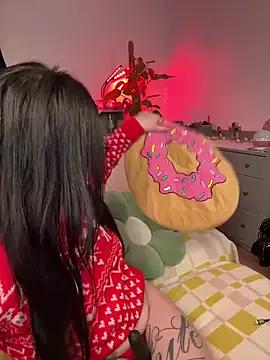 Trixie-Tainted from StripChat is Freechat