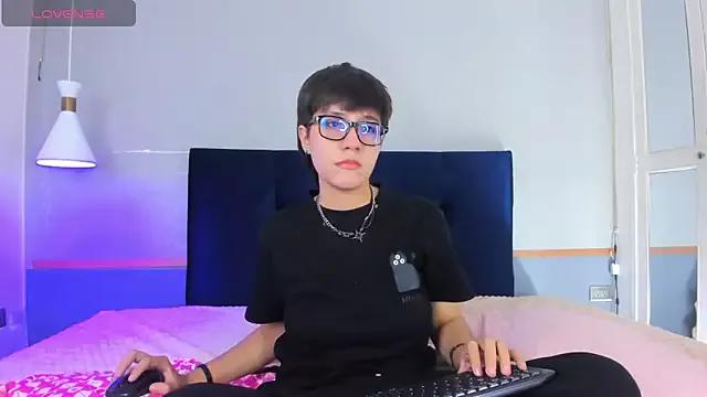 Photos of Tsuki_Maru from StripChat is Freechat