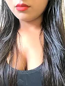 Tuti_frooti from StripChat