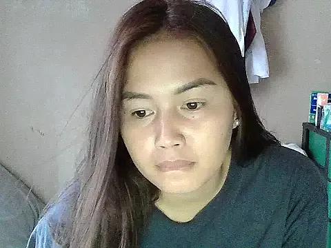 ur_hotsasha from StripChat is Freechat