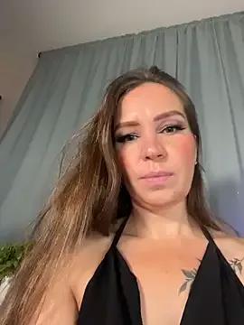 UrSilviaa from StripChat is Freechat