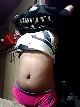 valentina568 from StripChat is Freechat