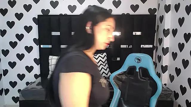 valeria_a1 from StripChat is Freechat