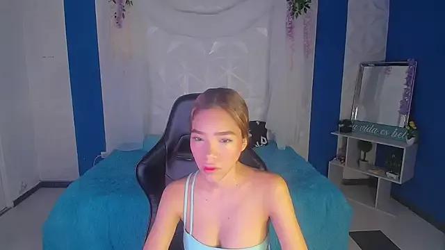 Teen sex cams free adult cams: check-out the satisfaction of conversing and c2c with our stunning models, who will teach you all about seduction and dreams with their smoking hot shapes.