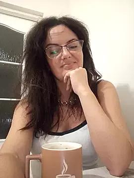 ValeriaLove43211 from StripChat is Freechat