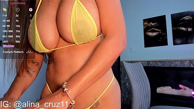 valery_cortez from StripChat is Freechat