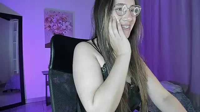 Valey_x from StripChat is Freechat