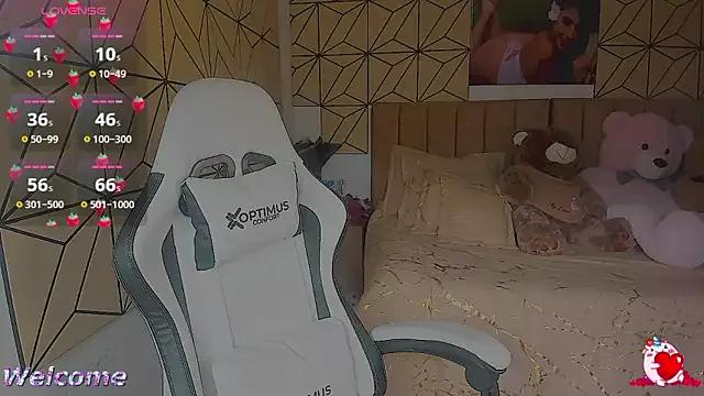 Teen sex cams free adult cams: check-out the satisfaction of conversing and c2c with our stunning models, who will teach you all about seduction and dreams with their smoking hot shapes.