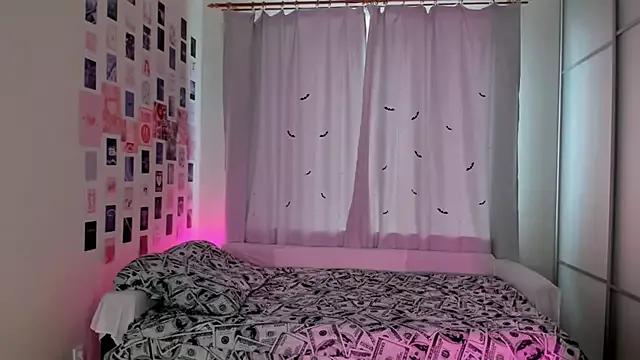 Teen sex cams free adult cams: check-out the satisfaction of conversing and c2c with our stunning models, who will teach you all about seduction and dreams with their smoking hot shapes.