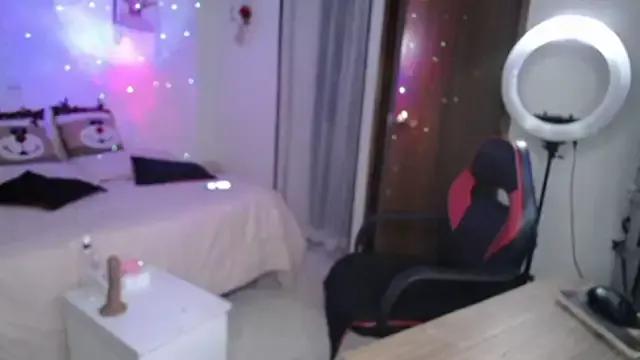 Teen sex cams free adult cams: check-out the satisfaction of conversing and c2c with our stunning models, who will teach you all about seduction and dreams with their smoking hot shapes.