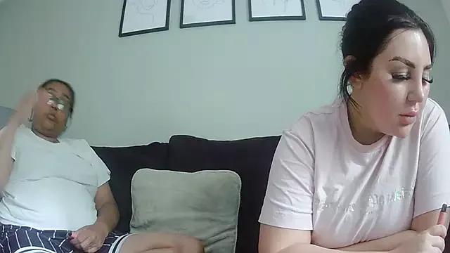 vanilla_chocolate23 from StripChat is Freechat