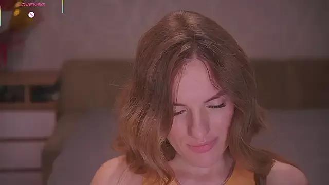 Vanille_Mystery from StripChat is Freechat