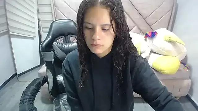 Velvet_Moon_V from StripChat is Freechat