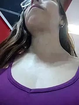 Venus-Wood from StripChat is Freechat