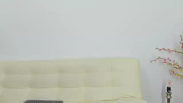 Venus_Boy2 from StripChat is Freechat