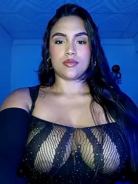 victoria_roussee from StripChat is Freechat