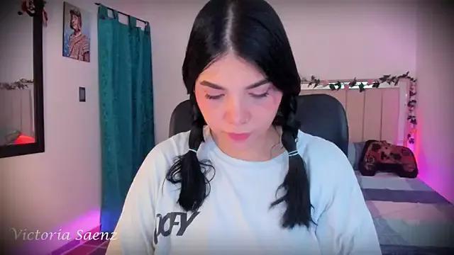 victoriaasaenz_ from StripChat is Freechat