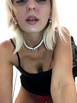 VikaBunny1 from StripChat is Freechat
