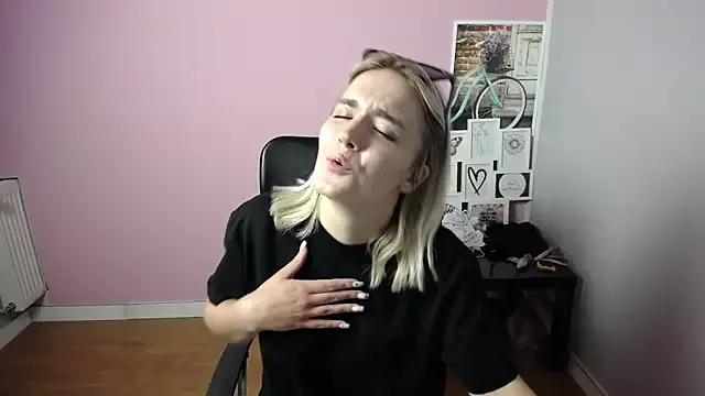 Teen sex cams free adult cams: check-out the satisfaction of conversing and c2c with our stunning models, who will teach you all about seduction and dreams with their smoking hot shapes.