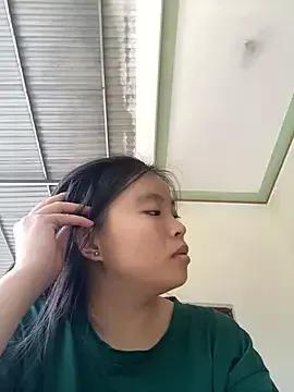 viluna from StripChat is Freechat