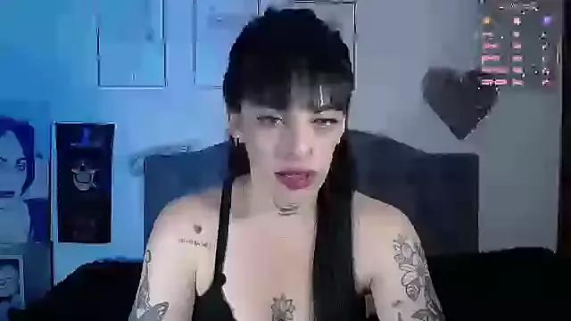 Teen sex cams free adult cams: check-out the satisfaction of conversing and c2c with our stunning models, who will teach you all about seduction and dreams with their smoking hot shapes.