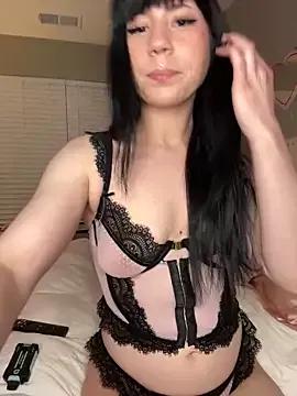 Violetxo from StripChat is Freechat
