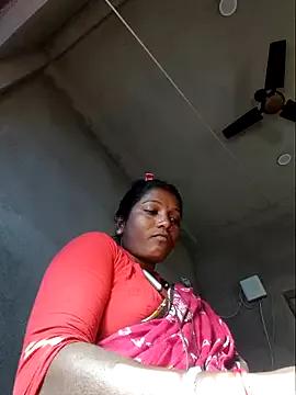 vipmonalisha from StripChat is Freechat