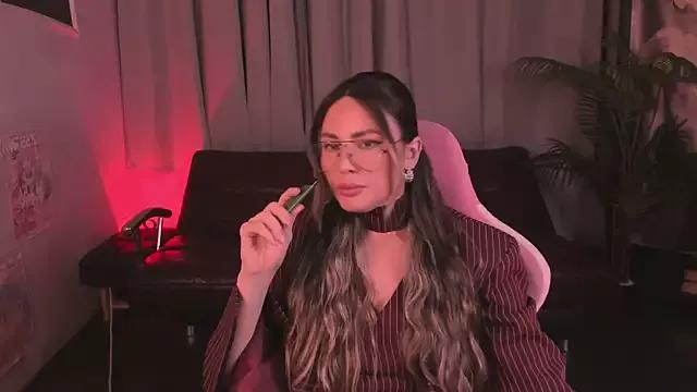 VivaBlaze from StripChat is Freechat