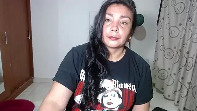 Vivian_milf_paint from StripChat is Freechat