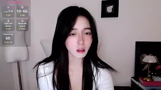 Wfrost0707 from StripChat is Freechat