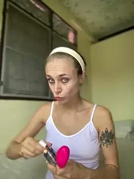 White_mistress from StripChat is Freechat