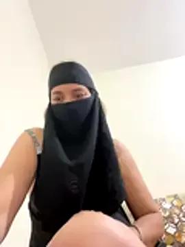 Wild-Nayra from StripChat is Freechat