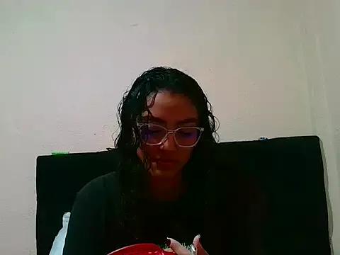 wild_jennifer from StripChat is Freechat