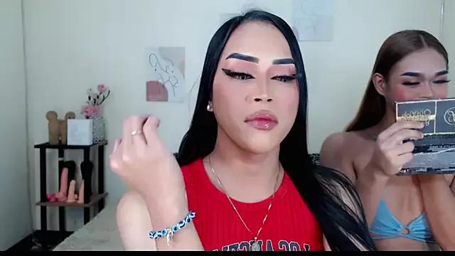 Teen sex cams free adult cams: check-out the satisfaction of conversing and c2c with our stunning models, who will teach you all about seduction and dreams with their smoking hot shapes.