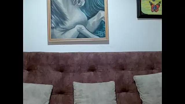 Wild_RoomXxX from StripChat is Freechat