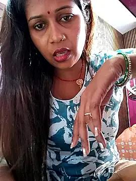 wildradha from StripChat is Freechat