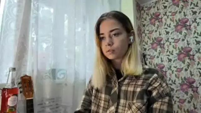 Teen sex cams free adult cams: check-out the satisfaction of conversing and c2c with our stunning models, who will teach you all about seduction and dreams with their smoking hot shapes.