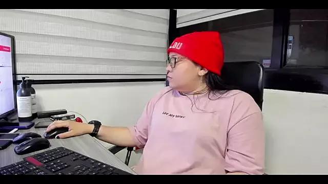 Teen sex cams free adult cams: check-out the satisfaction of conversing and c2c with our stunning models, who will teach you all about seduction and dreams with their smoking hot shapes.