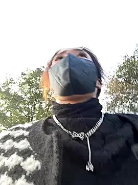 xiaoliansweet from StripChat is Freechat