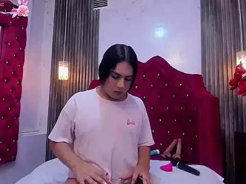 Ximenahott_ from StripChat is Freechat