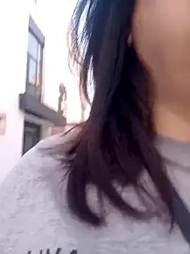 XNaughtysouthlondonMILFXX from StripChat is Freechat