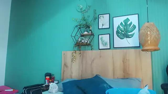 Teen sex cams free adult cams: check-out the satisfaction of conversing and c2c with our stunning models, who will teach you all about seduction and dreams with their smoking hot shapes.