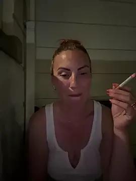 YNA_ELLA from StripChat is Freechat