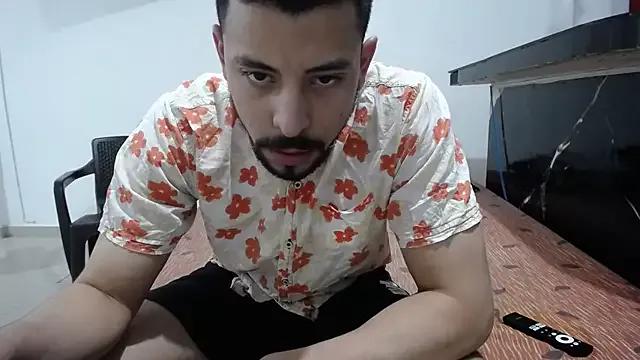 yohacriss from StripChat is Freechat