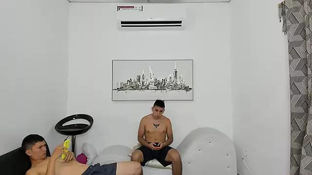 Teen sex cams free adult cams: check-out the satisfaction of conversing and c2c with our stunning models, who will teach you all about seduction and dreams with their smoking hot shapes.