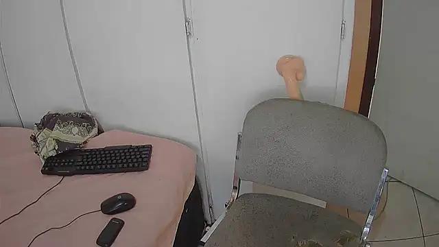 YoungSexyStudent from StripChat is Freechat