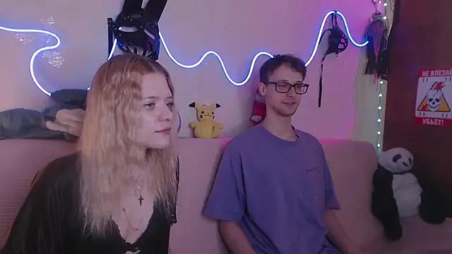 Teen sex cams free adult cams: check-out the satisfaction of conversing and c2c with our stunning models, who will teach you all about seduction and dreams with their smoking hot shapes.