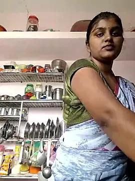 Your_Kameesha from StripChat is Freechat