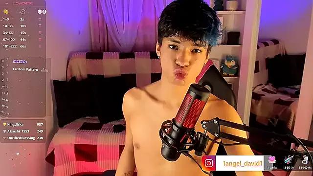 Teen sex cams free adult cams: check-out the satisfaction of conversing and c2c with our stunning models, who will teach you all about seduction and dreams with their smoking hot shapes.