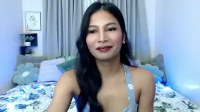 YourPrettyBella_TS from StripChat is Freechat